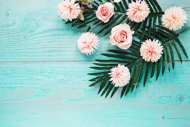 Free photo flowers background