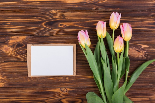 Frame letter with bouquet of tulips