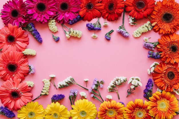 Free Photo frame made of bright flowers