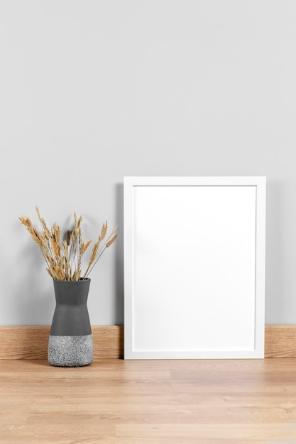 Free photo frame mock up on table