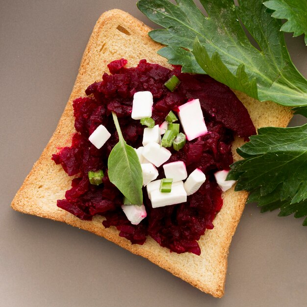 Fresh beetroot and cheese sandwich