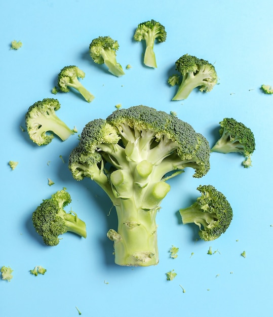 Free photo fresh broccoli vegetables