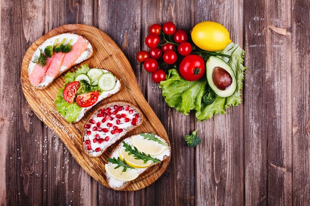 Fresh and healthy food. Snack or lunch ideas. Homemade bread with cheese, avocado