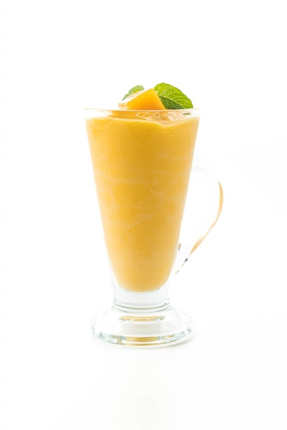 fresh mango smoothie