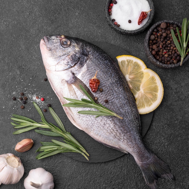 Free photo fresh sea bream fish