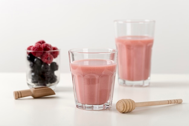 Free Photo fresh strawberry smoothie in glasses