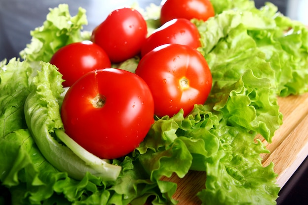 Fresh and wet tomatoes