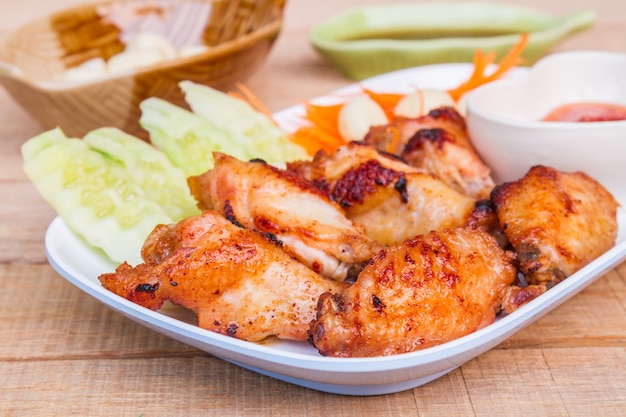 Fried chicken with fish sauce