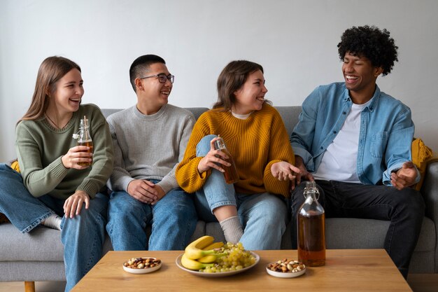 Friends drinking kombucha