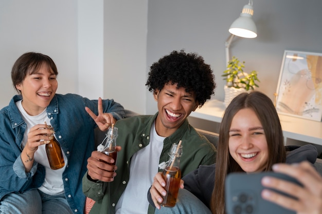 Friends drinking kombucha