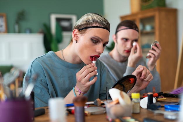 Free photo friends getting ready for drag show