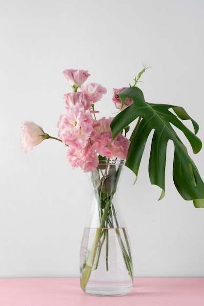 Front view of bouquet of flowers in vase