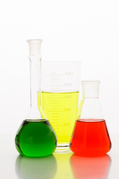 Free photo front view chemicals composition in lab