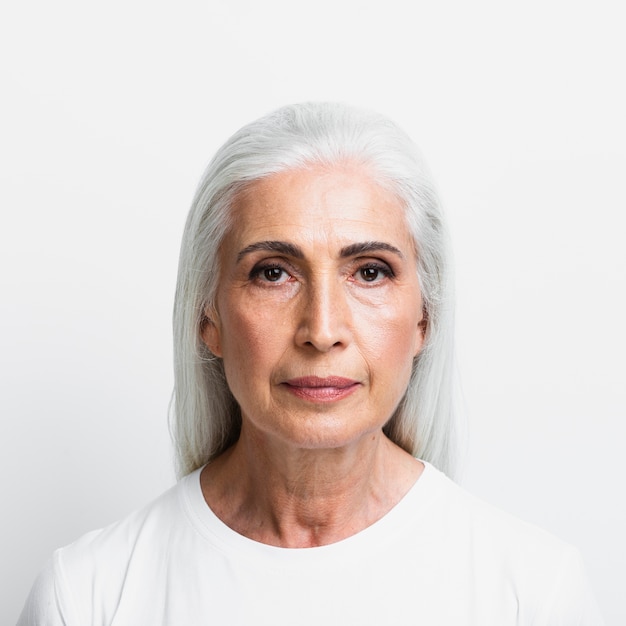 Front view elegant woman with gray hair