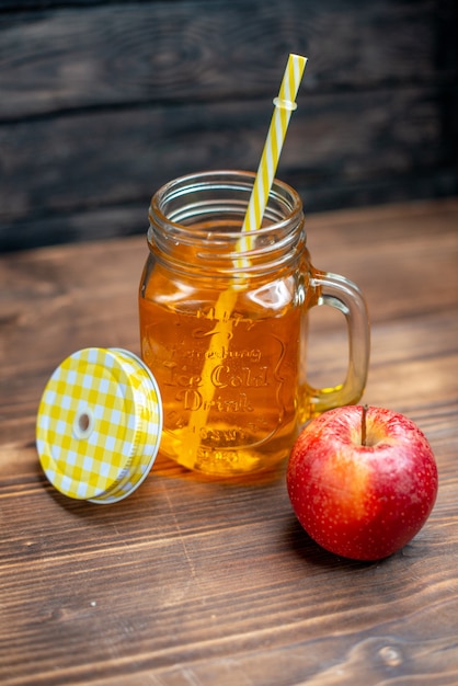 Front view fresh apple juice inside can with fresh apple on dark bar fruit drink photo cocktail color