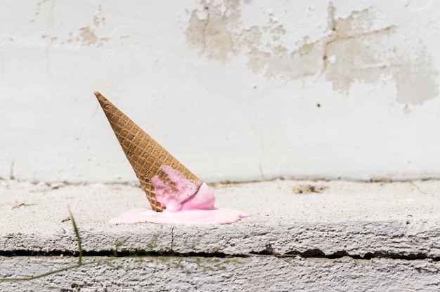 Front view ice cream litter on the street