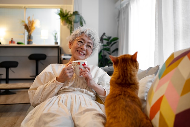 Front view japanese woman with cat