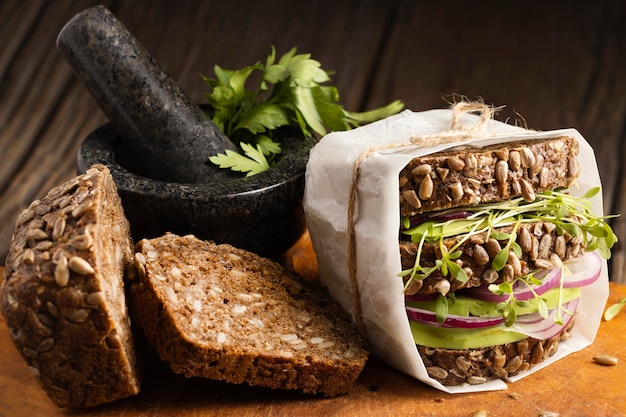 Free photo front view of salad sandwich with bread