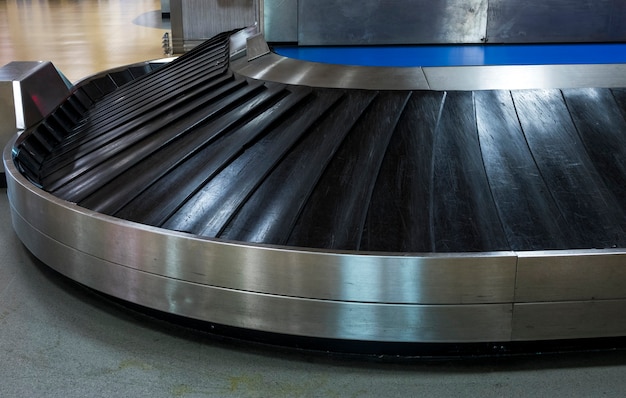 Free Photo front view of a treadmill for luggages