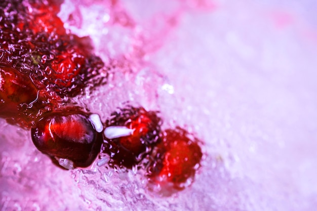 Free photo frozen pomegranate seeds