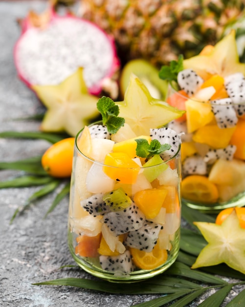 Free Photo fruit salad in glass front view