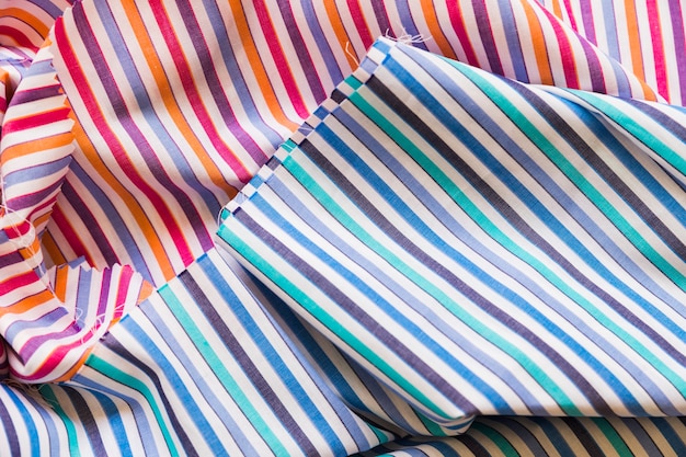 Free photo full frame shot of colorful stripes pattern fabric