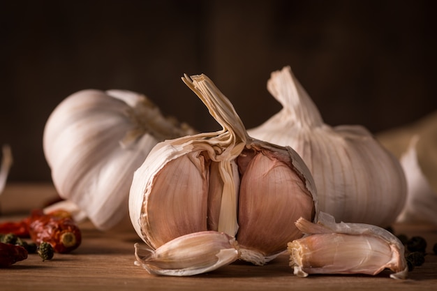 Garlics in the kitchen 