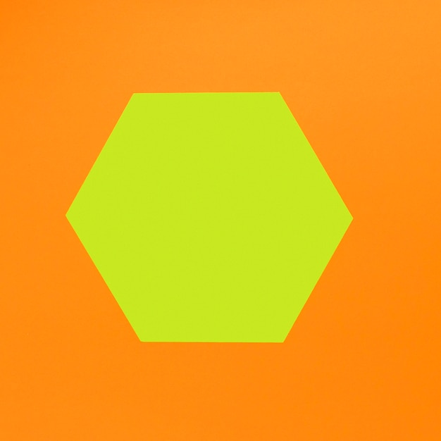 Free photo geometric shapes on orange background