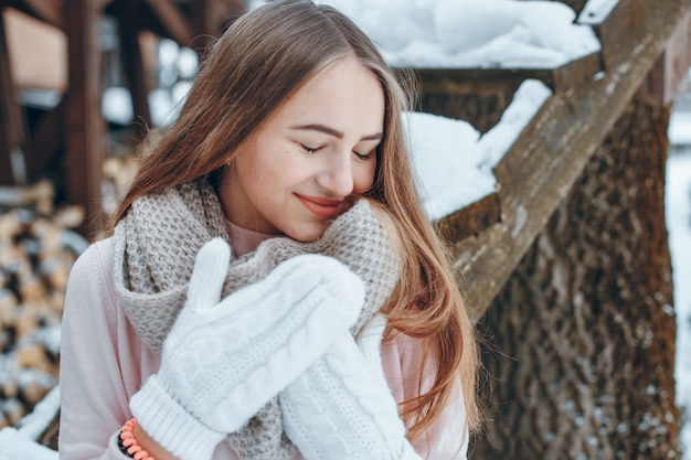 Free photo girl in winter