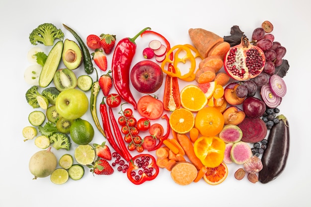 Free photo gradient arrangement of healthy food