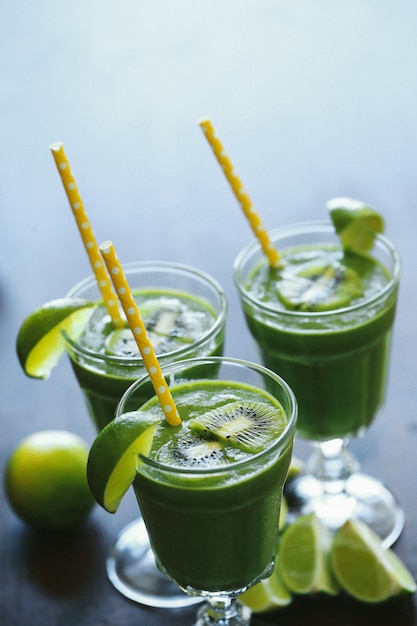 Free Photo green smoothie in a glass