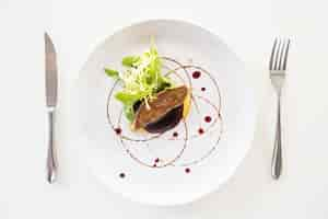 Free photo grilled foie gras