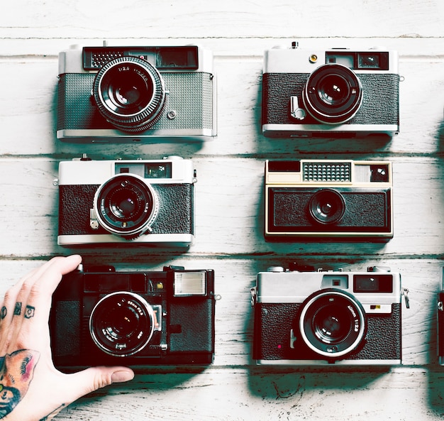 Free Photo group of vintage film cameras