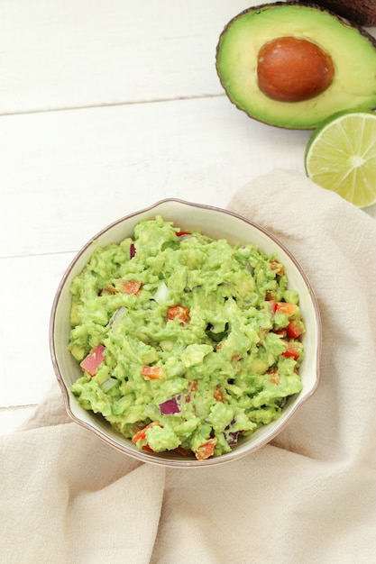 Free photo guacamole dip