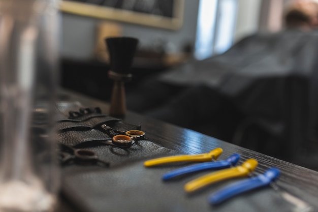 Hairclips and scissors in bag