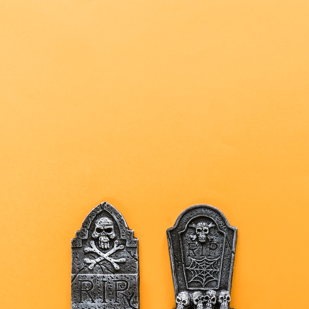 Free photo halloween decoration with two gravestones