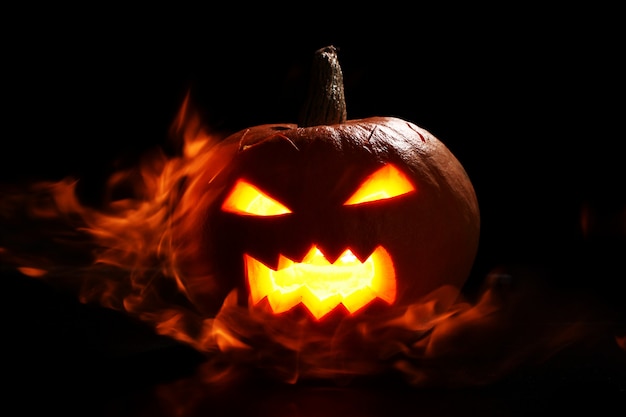 Free Photo halloween pumpkin in fire