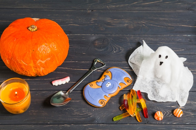 Free photo halloween stuff on wooden desk