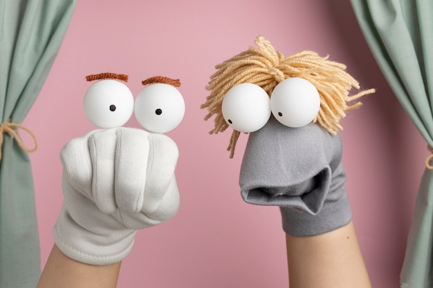 Free photo hand puppet show for kids