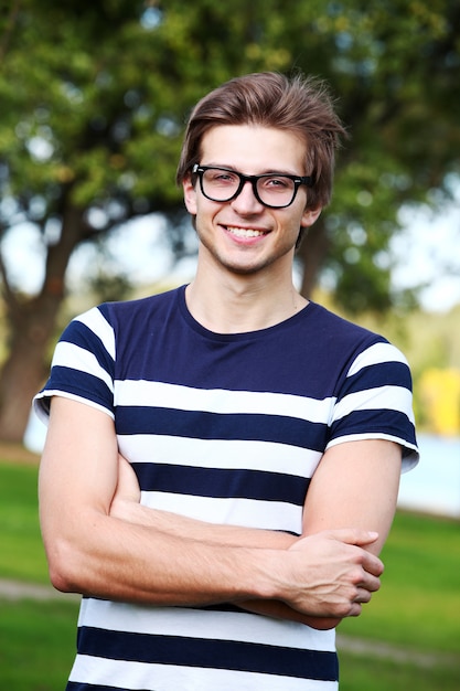 Free Photo handsome man with glasses