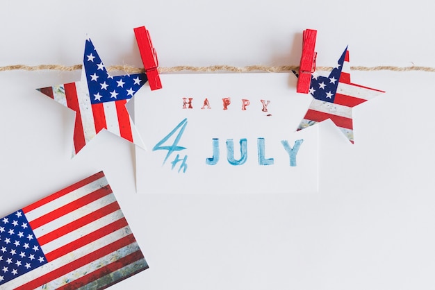 Free photo happy 4th of july sign between stars