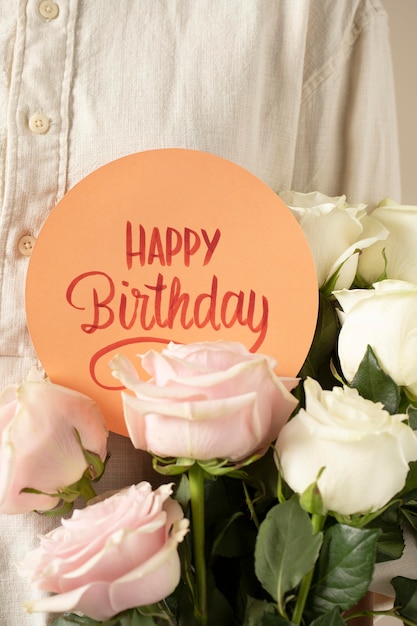 Free photo happy birthday card with flowers assortment