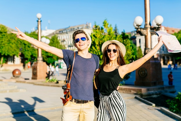 Free Photo happy couple sightseeing