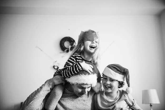 Free photo happy family enjoying the christmas holiday at home