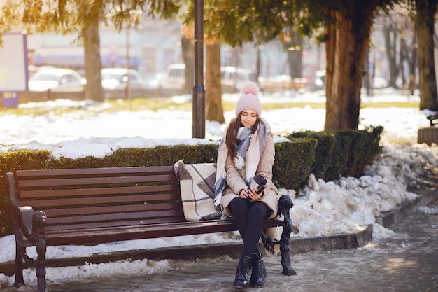 Free photo happy girls in a winter city