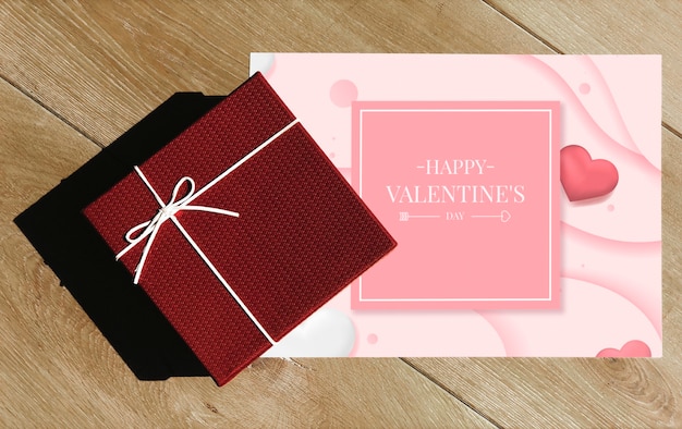 Free photo happy valentines card with a gift box