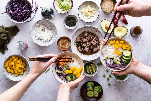 Free photo hawaiian ahi tuna with vegetables flat lay photography