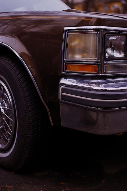 Free photo headlights of an old vintage car