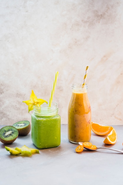 Free photo healthy and delicious green smoothie