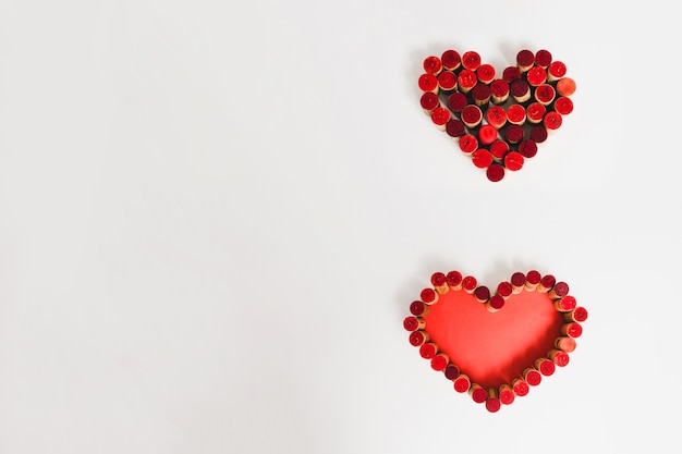 Free photo heart made of wooden blocks